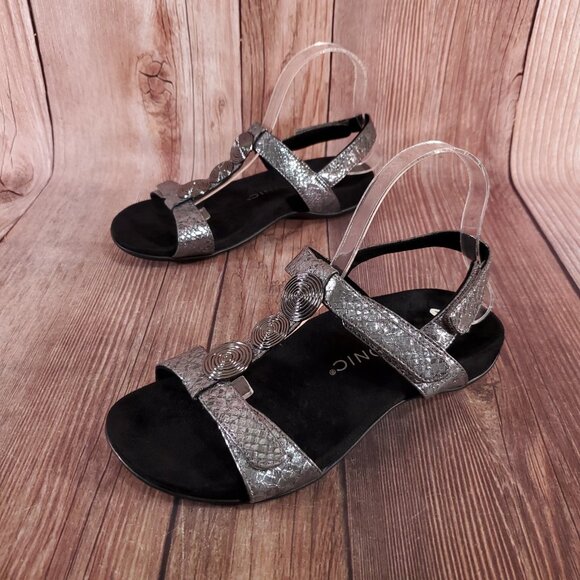 Vionic Farra Womens Size 7.5 Wide Metallic Snake Silver Adjustable Sandals - Picture 1 of 16